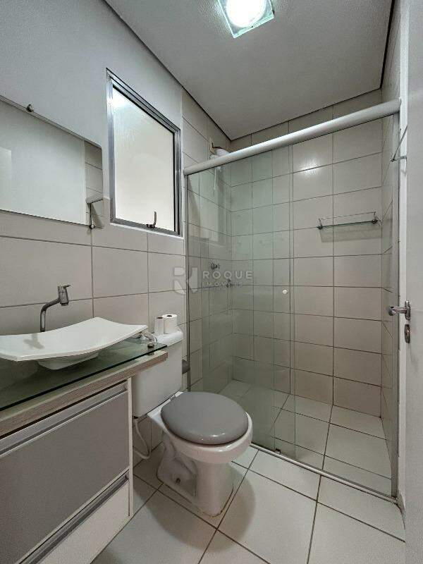 Apartamento para aluguel no bairro Jardim Parque Novo Mundo: WC social