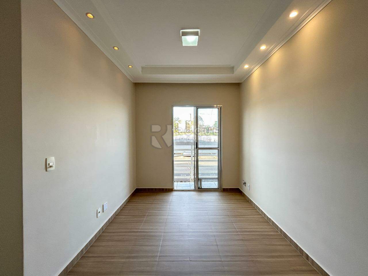 Apartamento para aluguel no bairro Jardim Parque Novo Mundo: Sala