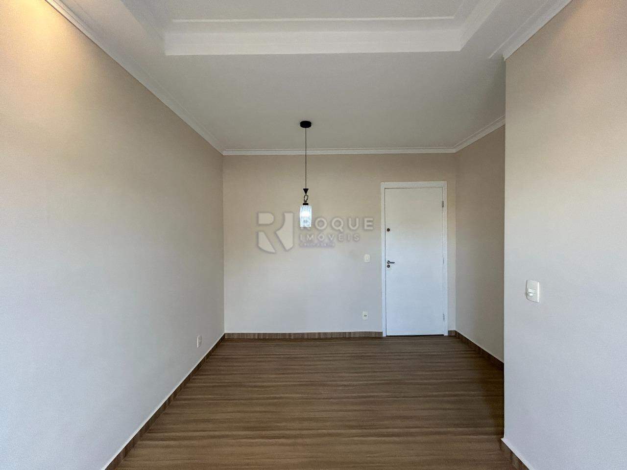 Apartamento para aluguel no bairro Jardim Parque Novo Mundo: Sala