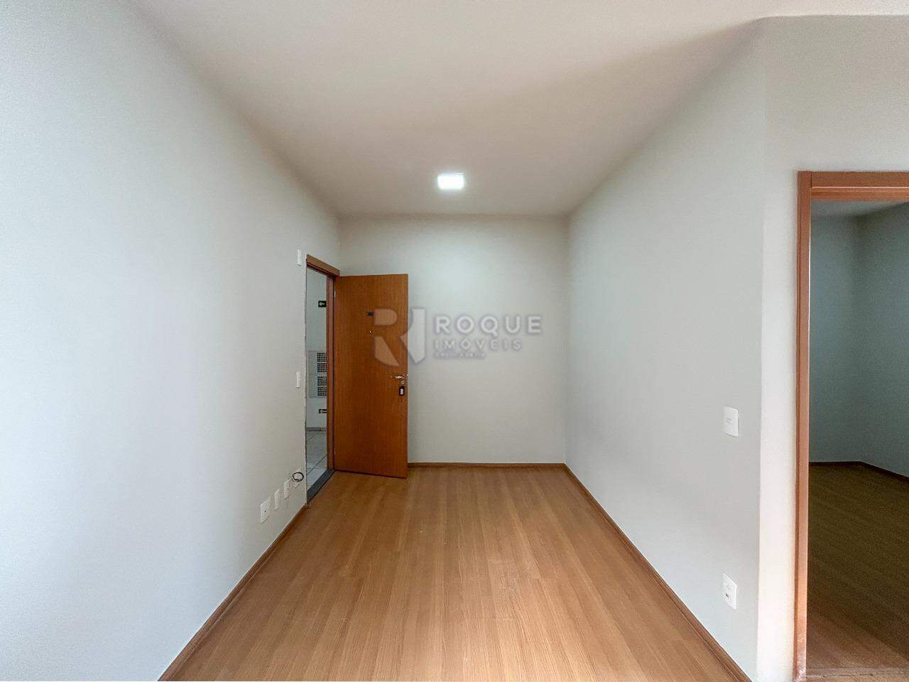 Apartamento para aluguel no bairro Jardim Marajoara: Sala