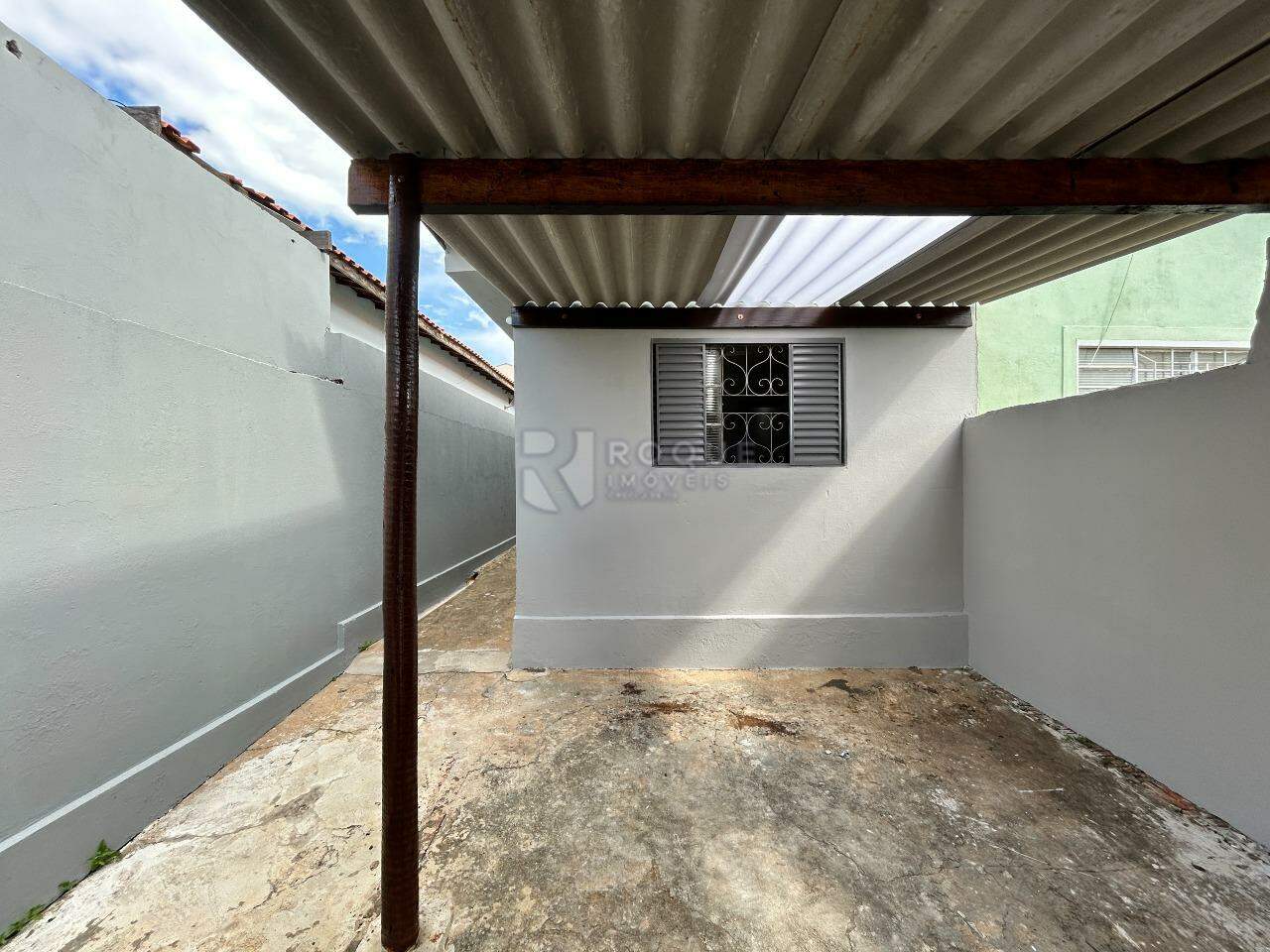 Casa Residencial à venda no bairro Parque Residencial Anavec: Garagem 