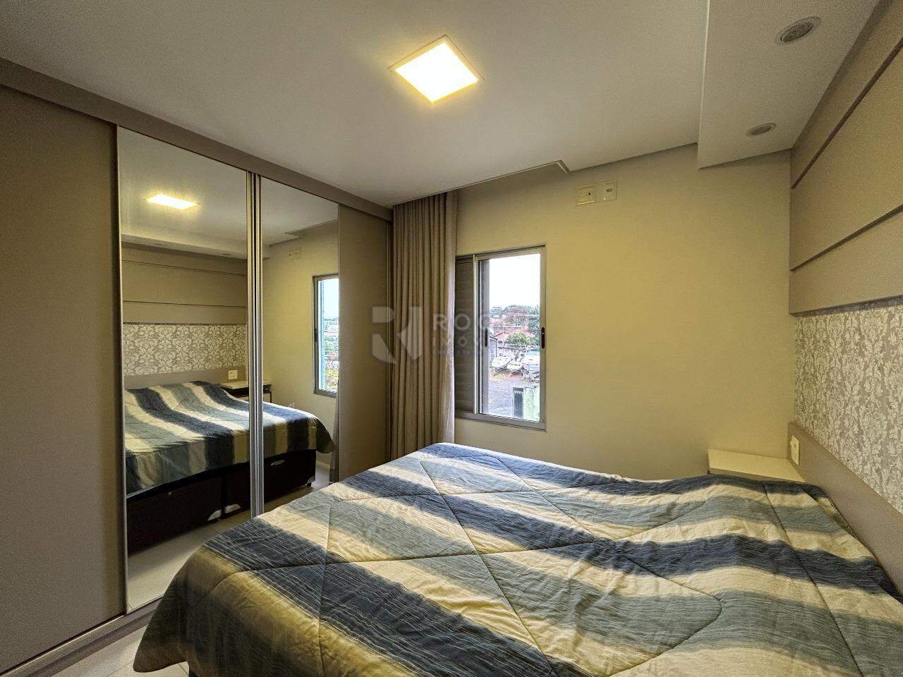 Apartamento para aluguel no bairro Cidade Jardim: Dormitório 2 suíte 