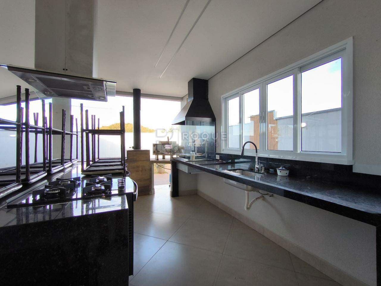 Casa em condomínio à venda no bairro Residencial Florisa: ÁREA GOURMET