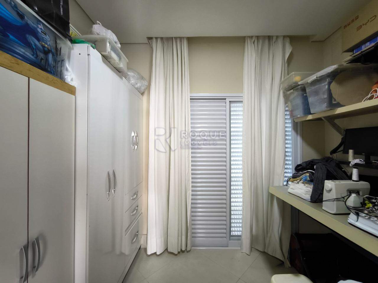 Casa em condomínio à venda no bairro Residencial Florisa: DORMITÓRIO 2