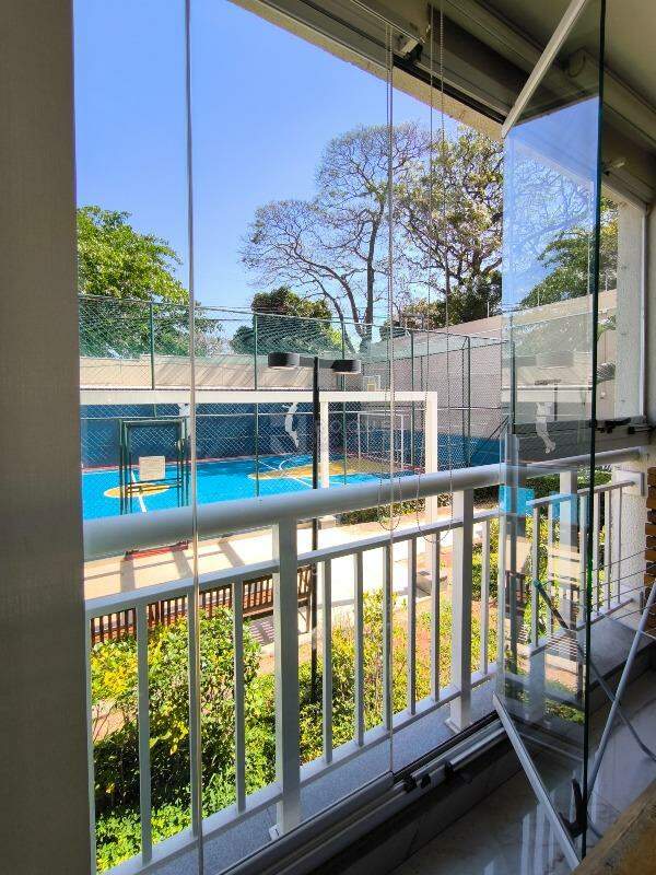 Apartamento à venda no bairro Vila Santa Rosália: VISTA PARCIAL