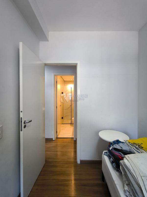 Apartamento à venda no bairro Vila Santa Rosália: DORMITÓRIO 1