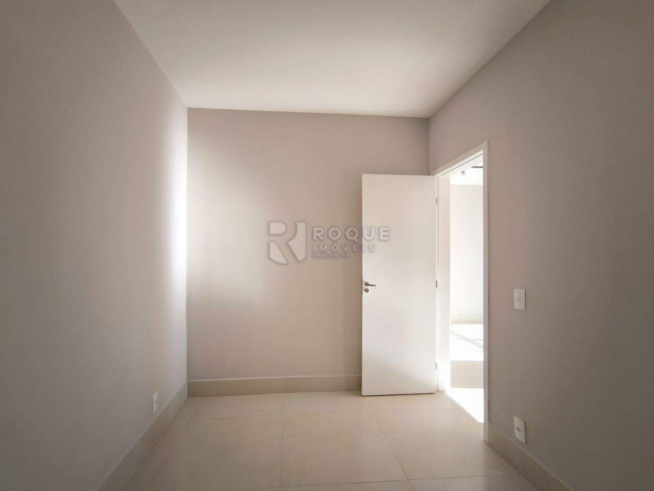 Apartamento à venda no bairro Vale das Esmeraldas: DORMITÓRIO
