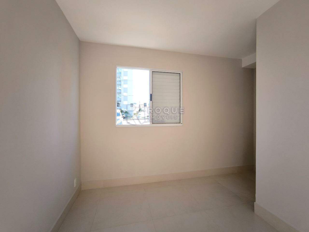 Apartamento à venda no bairro Vale das Esmeraldas: SUÍTE