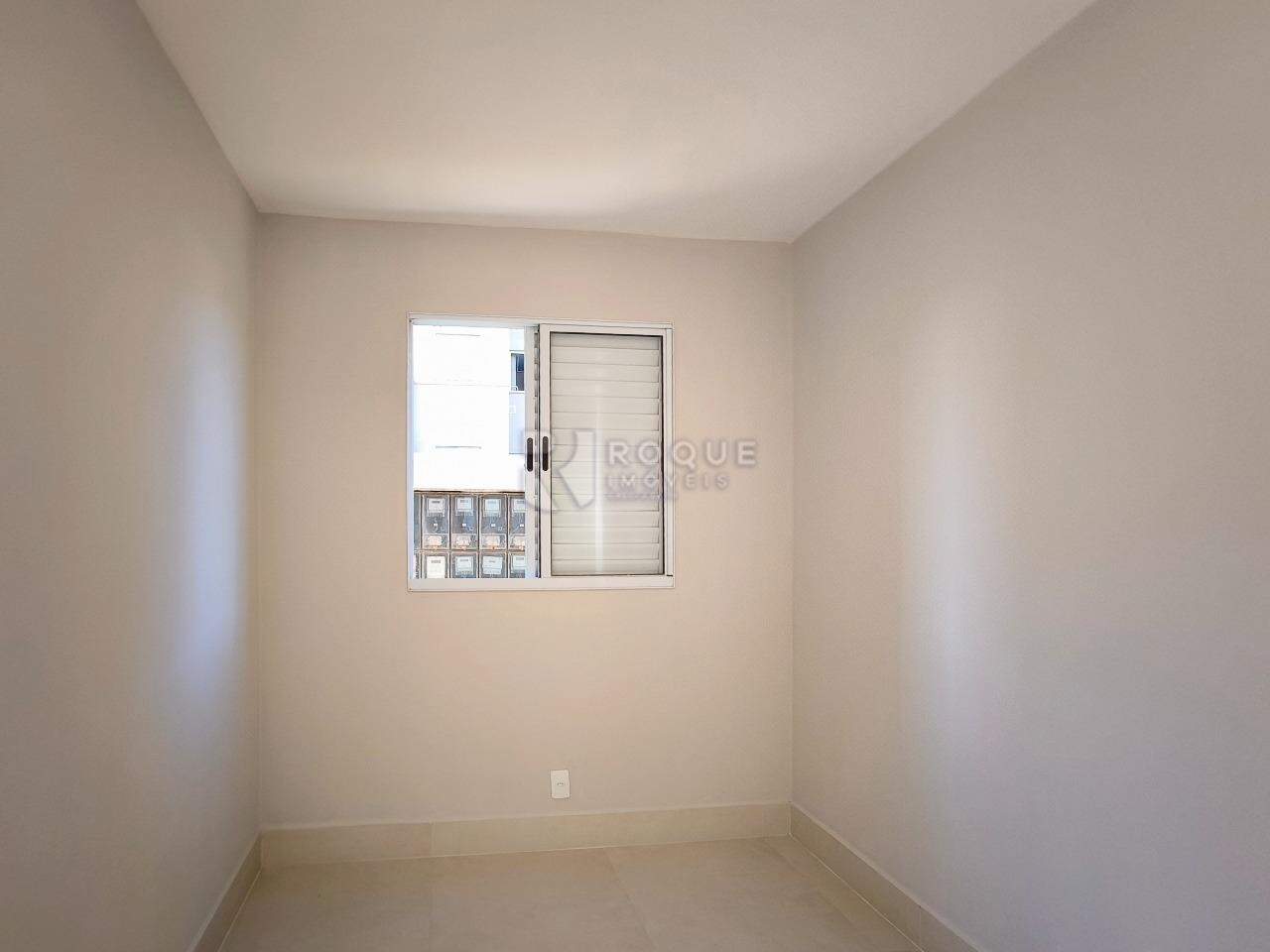 Apartamento à venda no bairro Vale das Esmeraldas: DORMITÓRIO