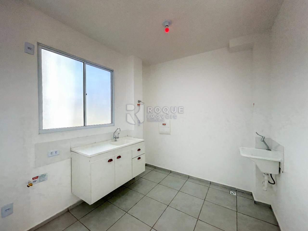 Apartamento para aluguel no bairro Fazenda Duas Barras: Cozinha