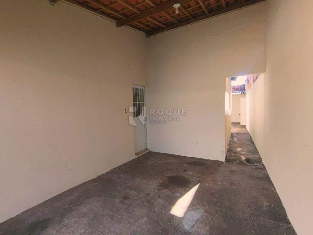 Casa Residencial para aluguel no bairro Parque Residencial Belinha Ometto: Garagem