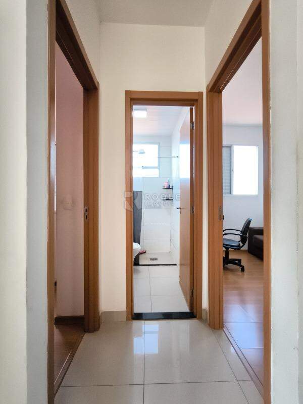 Apartamento à venda no bairro Fazenda Duas Barras: ÁREA DE CIRCULAÇÃO