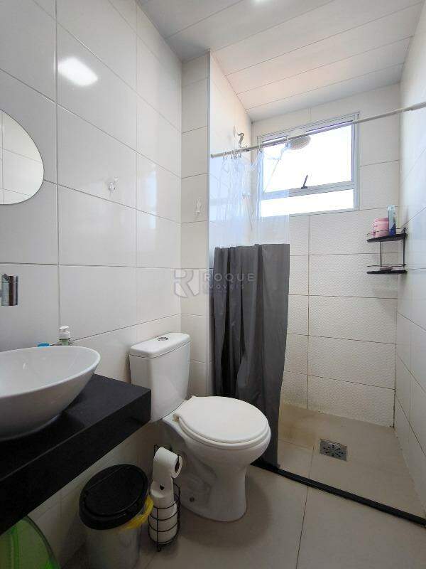 Apartamento à venda no bairro Fazenda Duas Barras: BANHEIRO SOCIAL