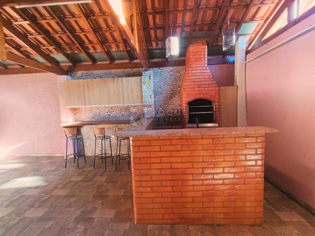 Casa Residencial para aluguel no bairro Jardim Residencial Graminha III: Churrasqueira