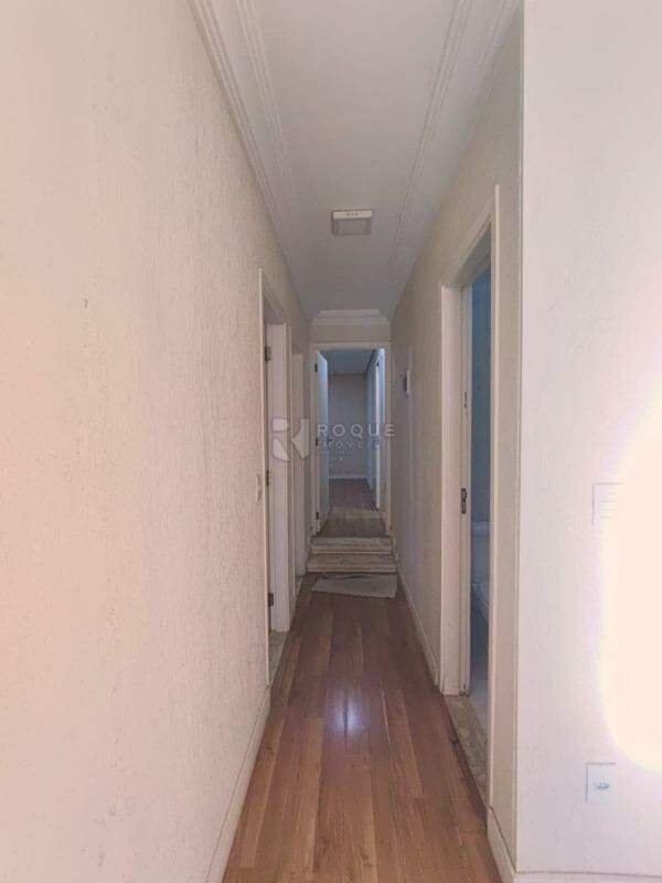 Casa Residencial para aluguel no bairro Jardim Residencial Graminha III: HALL