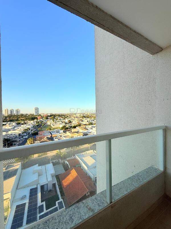 Apartamento para aluguel no bairro Vale das Esmeraldas: Sacada
