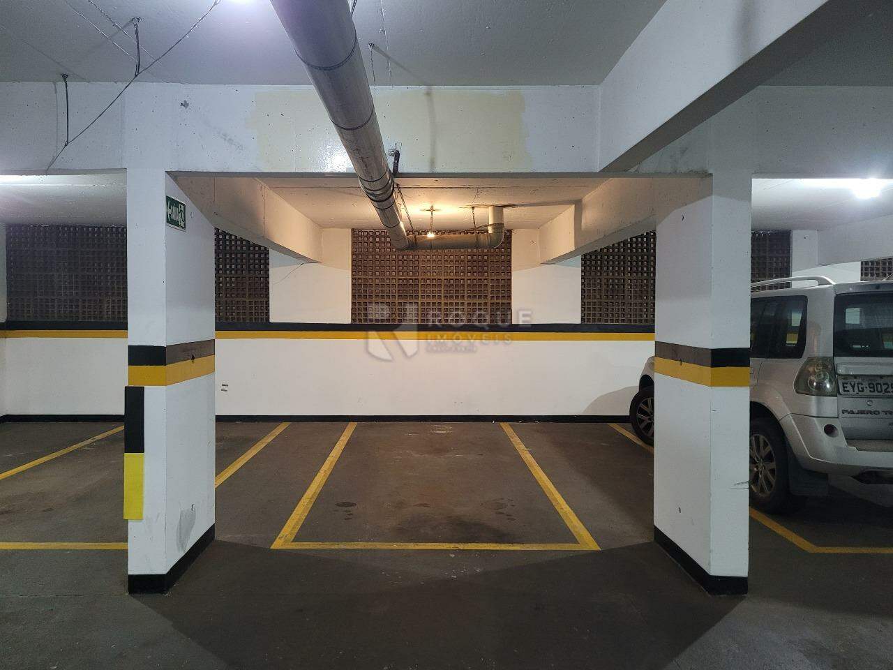 Apartamento à venda no bairro Centro: Vaga de garagem