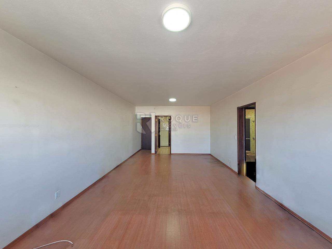 Apartamento à venda no bairro Centro: Sala