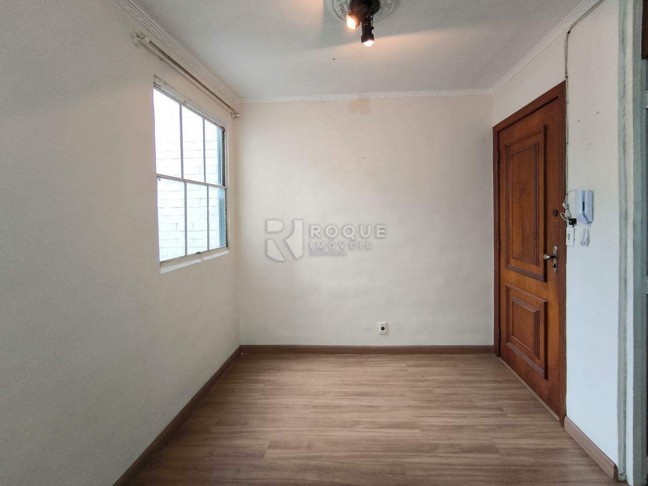 Apartamento à venda no bairro Vila Paulista: SALA DE ESTAR