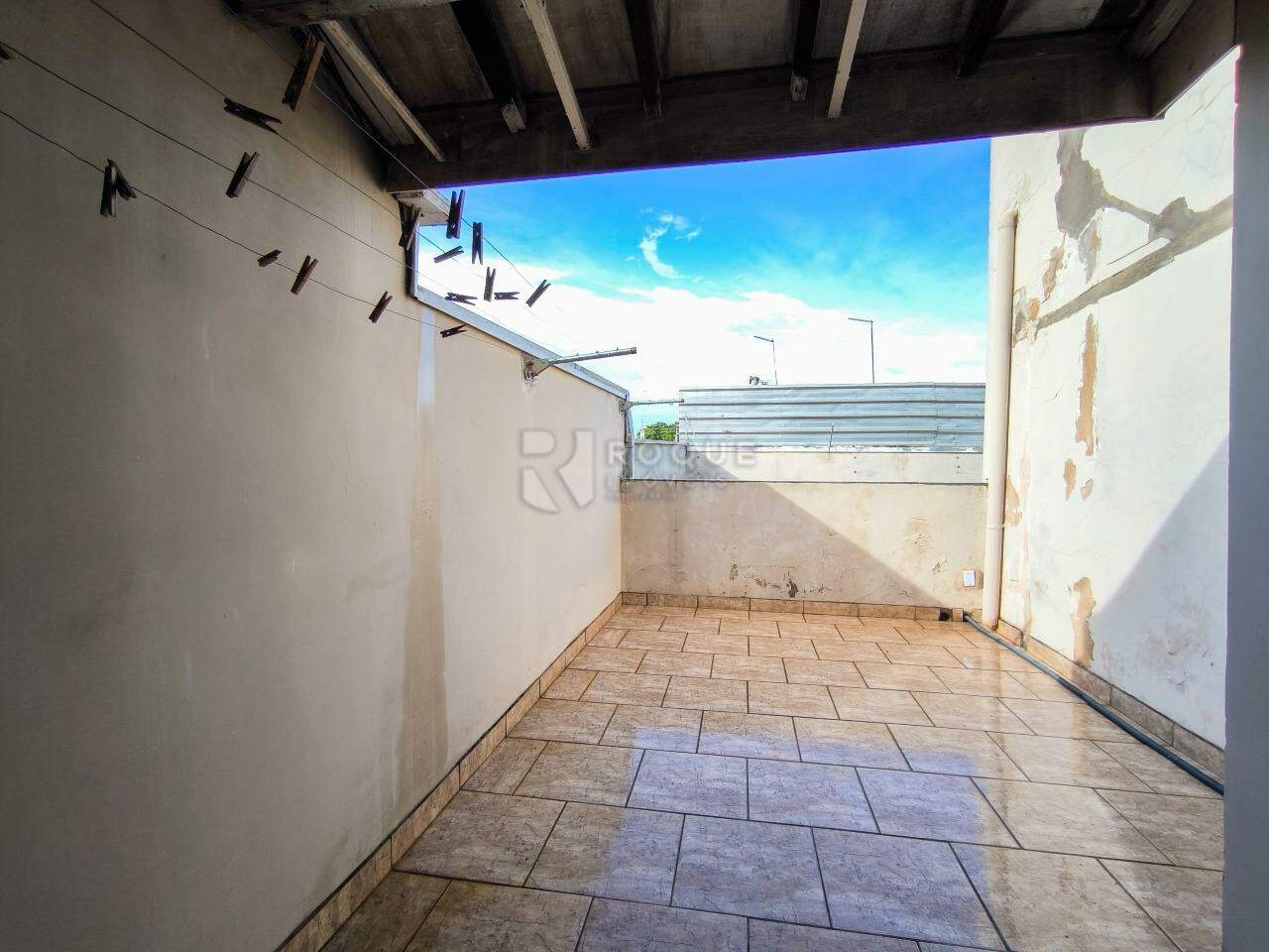 Casa Residencial à venda no bairro Residencial Econômico Manoel Simão de Barros Levy: ÁREA DE VARAL