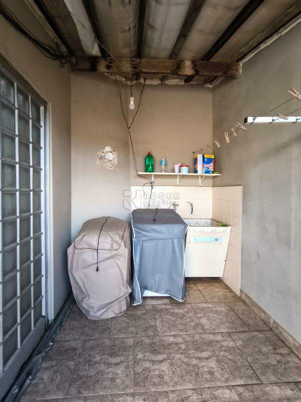 Casa Residencial à venda no bairro Residencial Econômico Manoel Simão de Barros Levy: LAVANDERIA