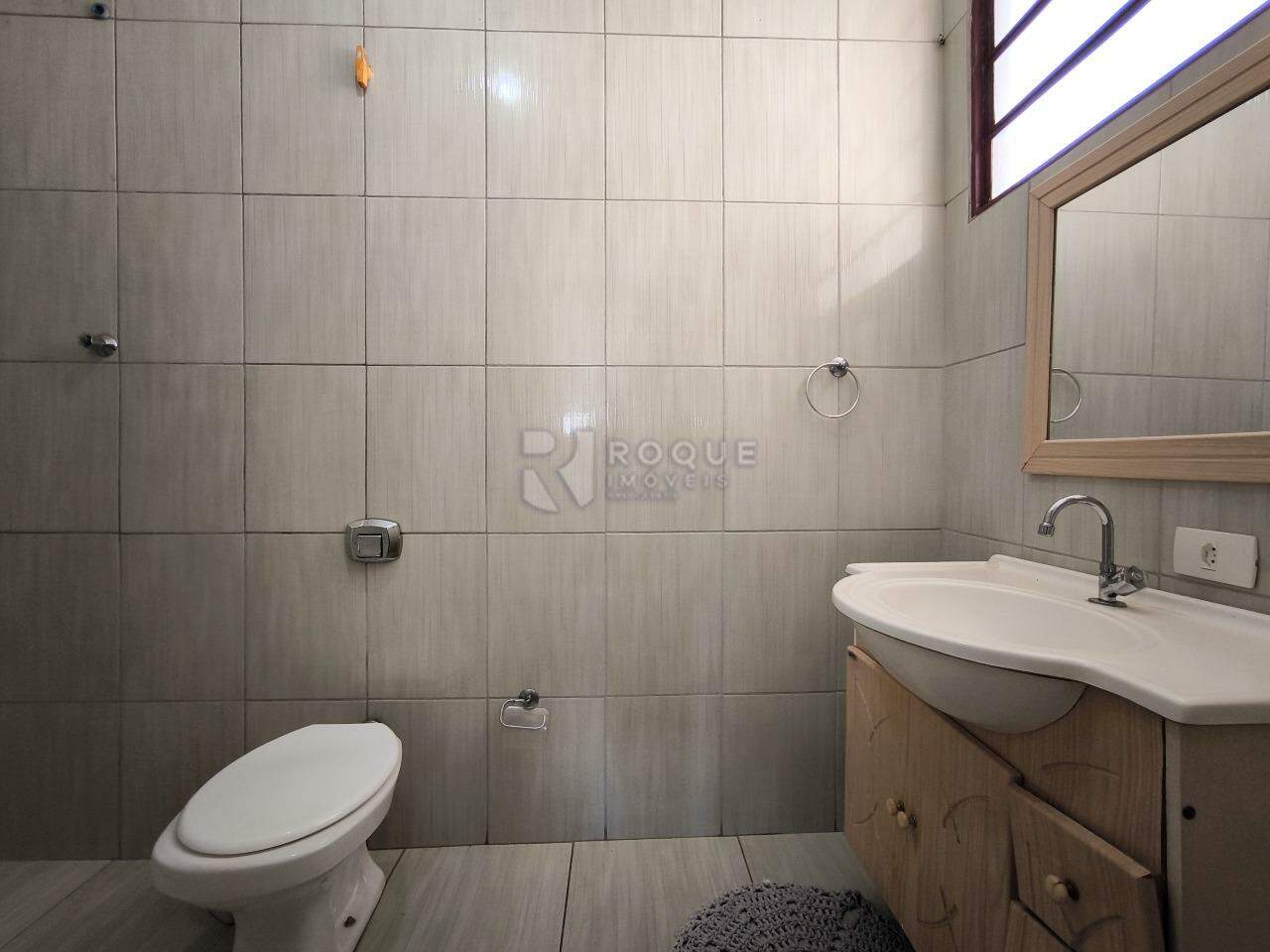 Casa Residencial à venda no bairro Residencial Econômico Manoel Simão de Barros Levy: WC SUÍTE