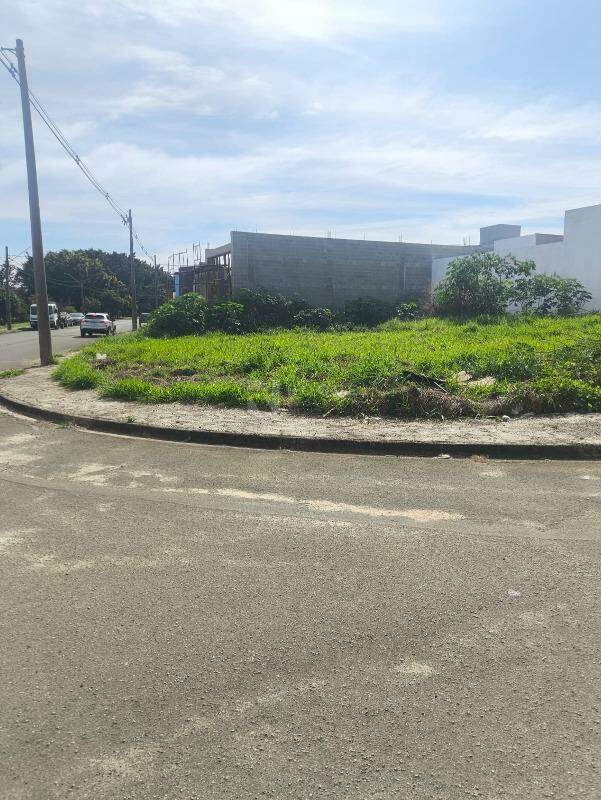 Terreno à venda no bairro Jardim Aguas da Serra: 