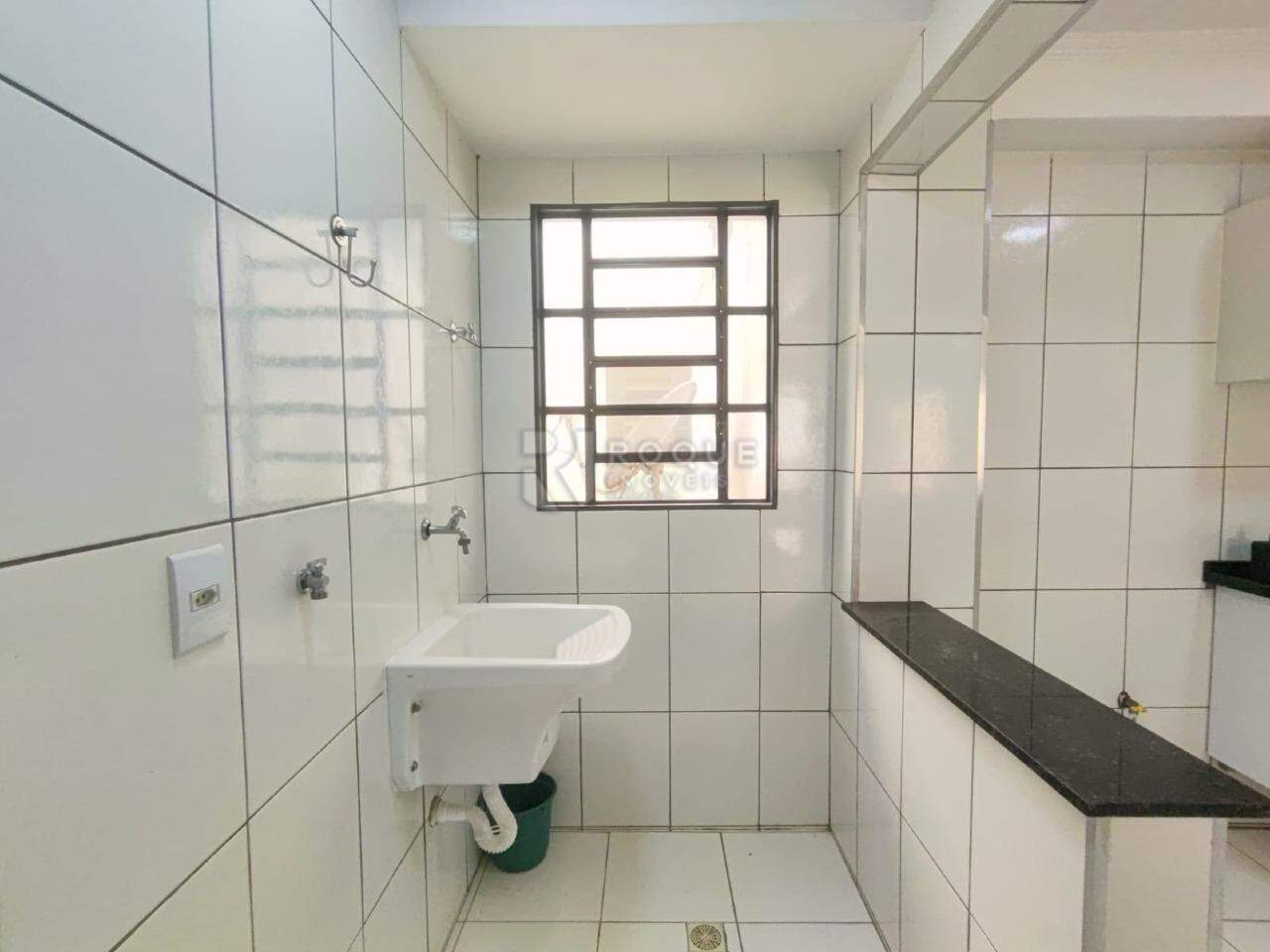 Apartamento para aluguel no bairro Itaipu: Lavanderia