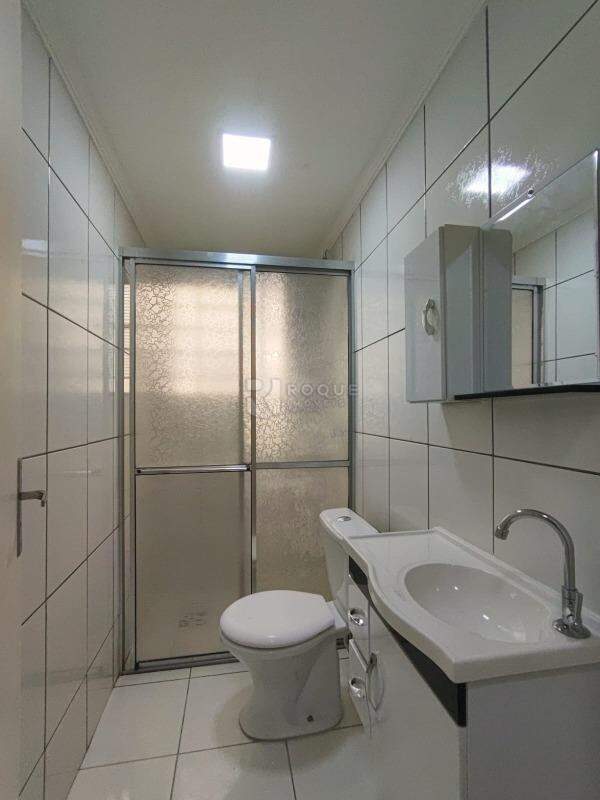 Apartamento para aluguel no bairro Itaipu: WC