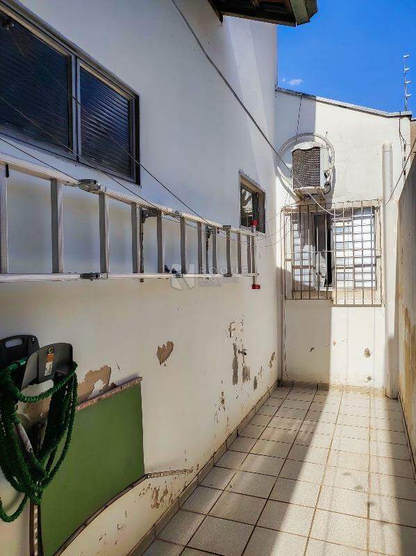 Casa Residencial para aluguel no bairro Jardim Residencial Dona Santina Paroli Peccinini: ÁREA DE VARAL