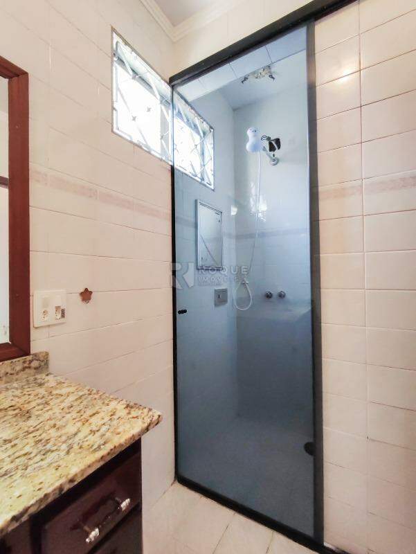 Casa Residencial para aluguel no bairro Jardim Residencial Dona Santina Paroli Peccinini: BANHEIRO SOCIAL