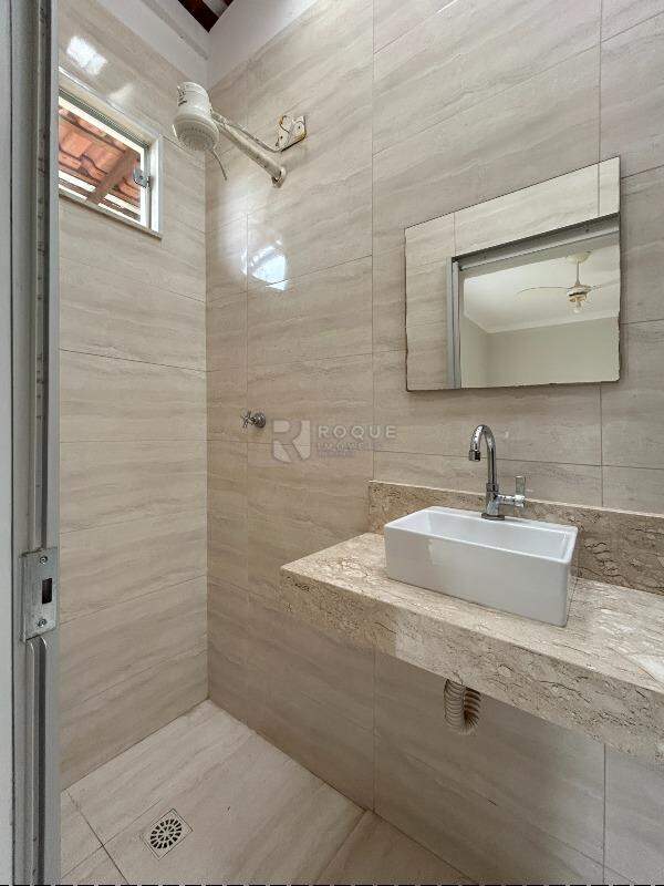 Casa Residencial para aluguel no bairro Vila Paulista: WC suíte 