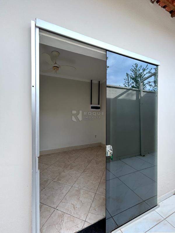 Casa Residencial para aluguel no bairro Vila Paulista: Dormitório 3 suíte 