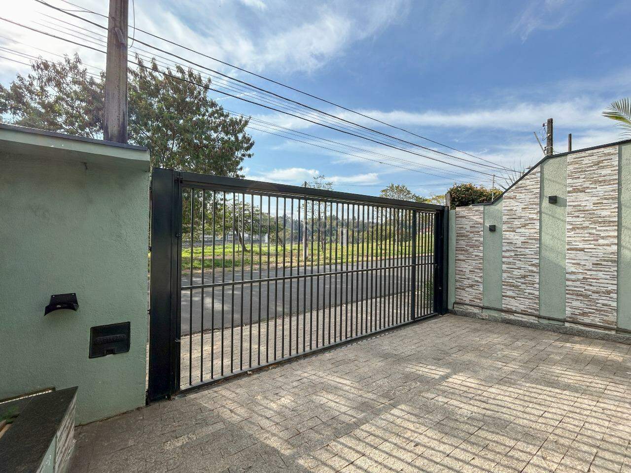 Casa Residencial para aluguel no bairro Vila Paulista: Frente 