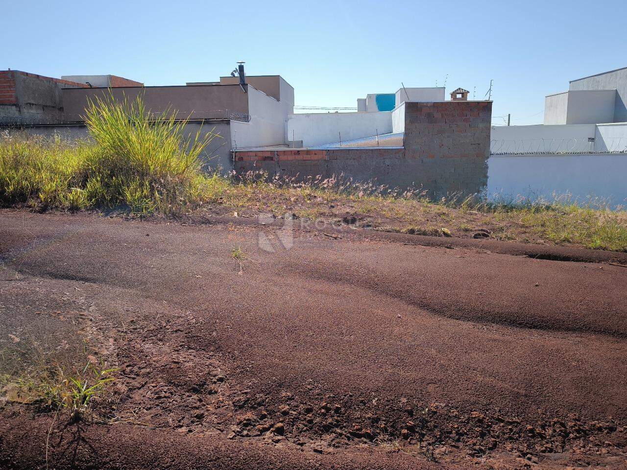 Terreno à venda no bairro Residencial Colinas do Engenho I: 