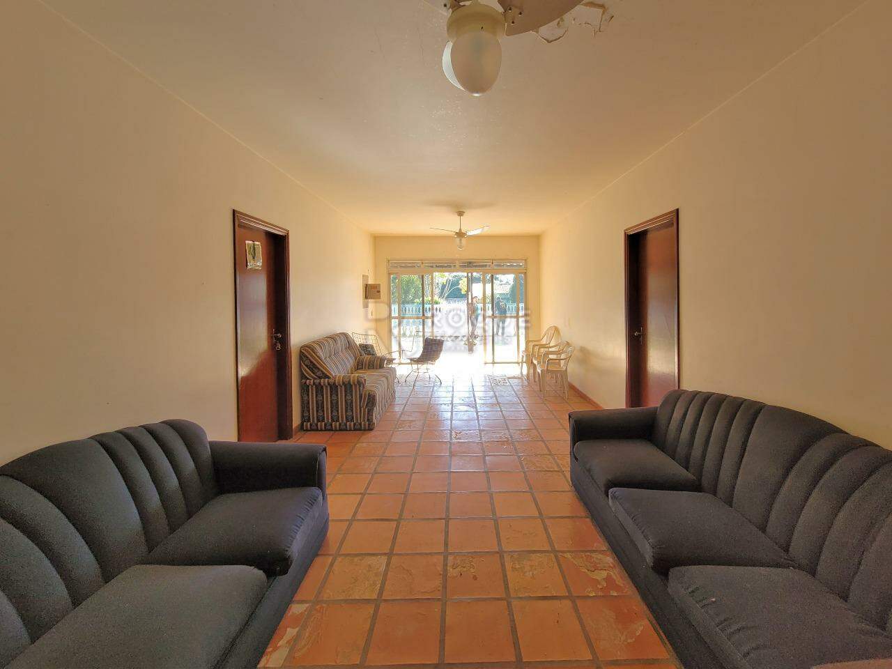 Chácara à venda no bairro Bairro dos Pires: Sala