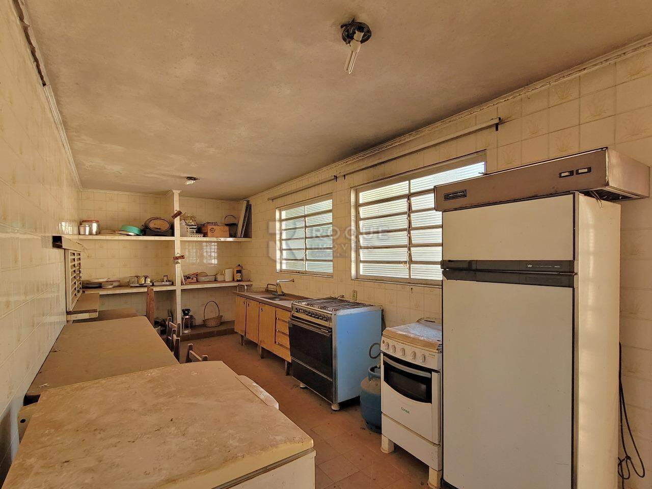 Chácara à venda no bairro Bairro dos Pires: Cozinha