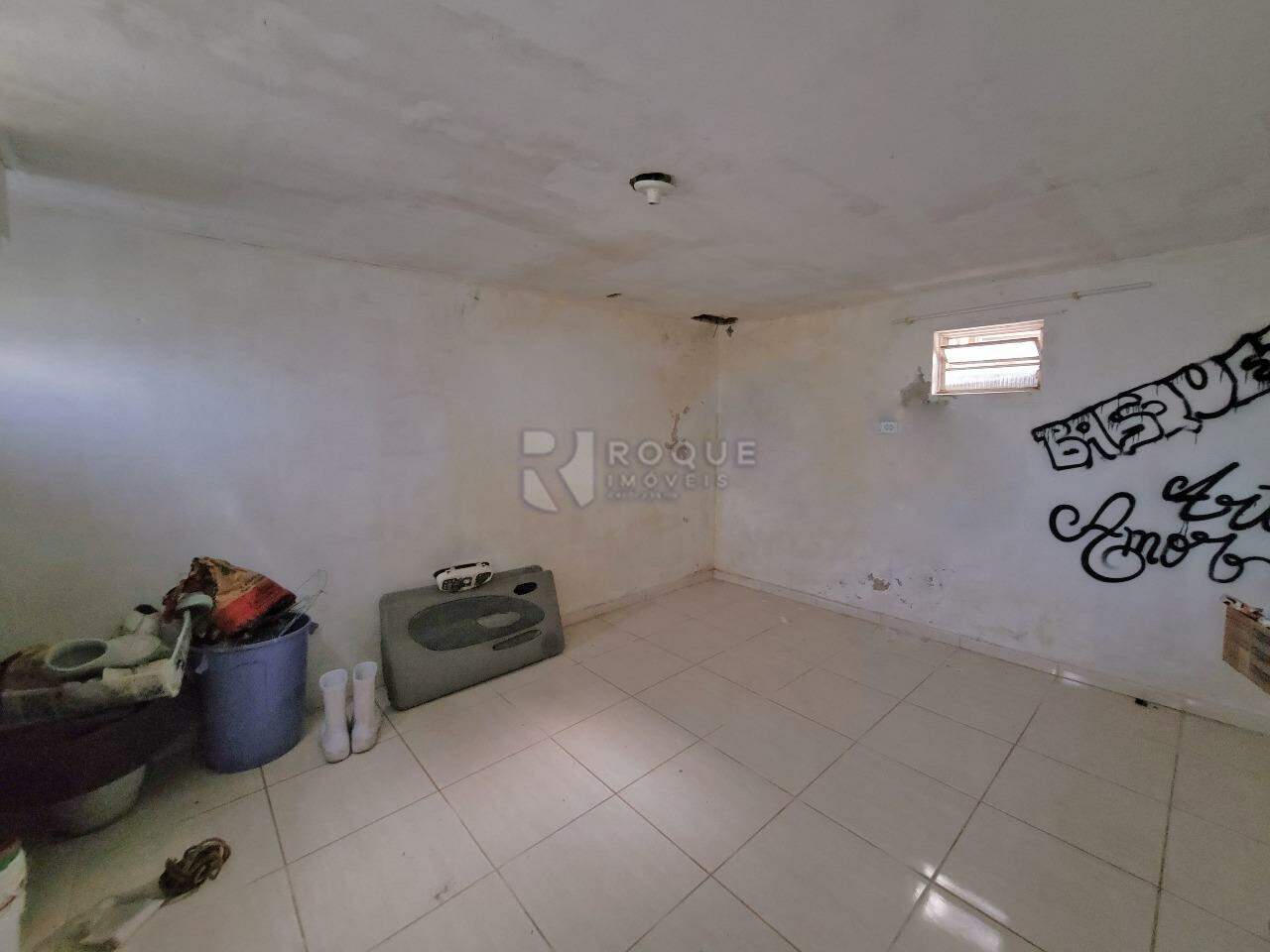 Casa Residencial à venda no bairro Jardim dos Jequitibás: Porão