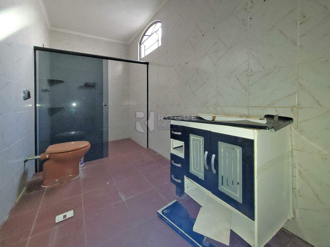 Casa Residencial à venda no bairro Jardim Gustavo Peccinini: WC Social