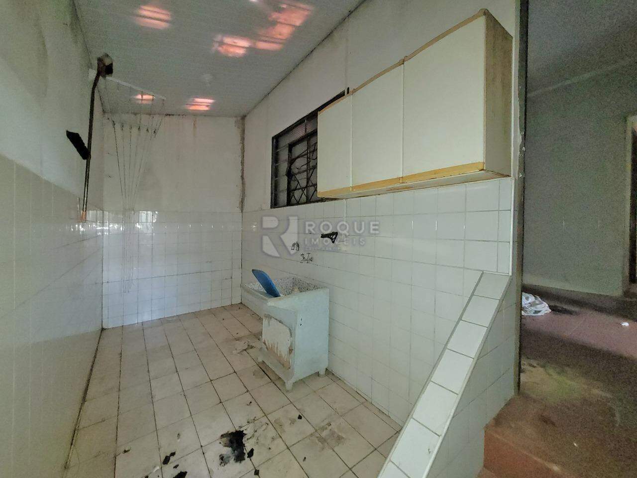 Casa Residencial à venda no bairro Jardim Gustavo Peccinini: Área de serviço