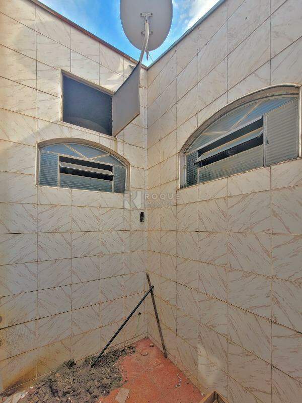 Casa Residencial à venda no bairro Jardim Gustavo Peccinini: Jardim de Inverno