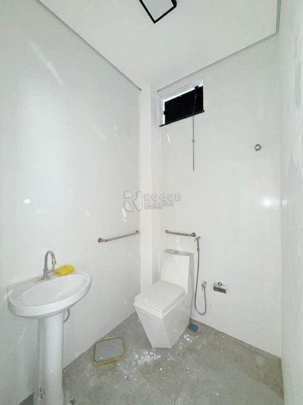 Barracão/Galpão para aluguel no bairro Jardim Lagoa Nova: Wc 02