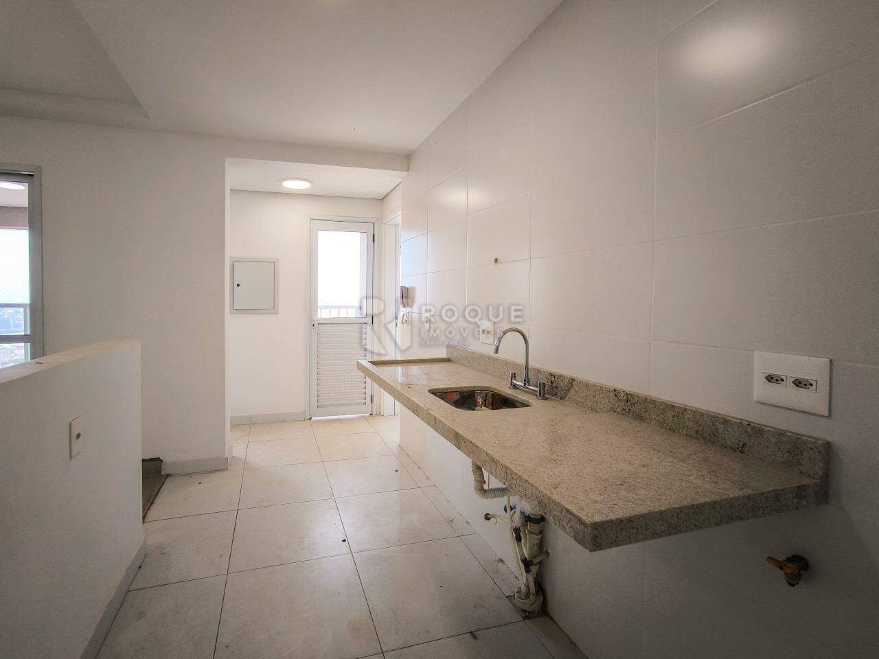 Apartamento à venda no bairro Vila Primavera: COZINHA