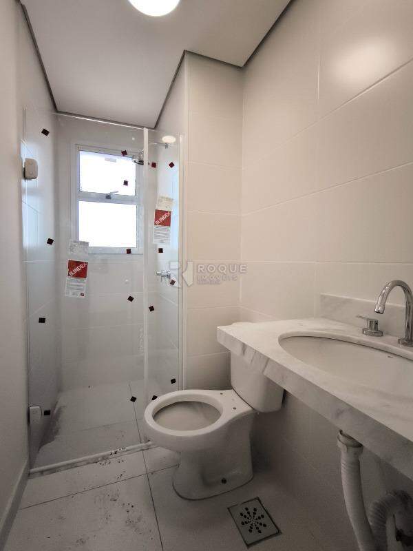 Apartamento à venda no bairro Vila Primavera: WC SUÍTE