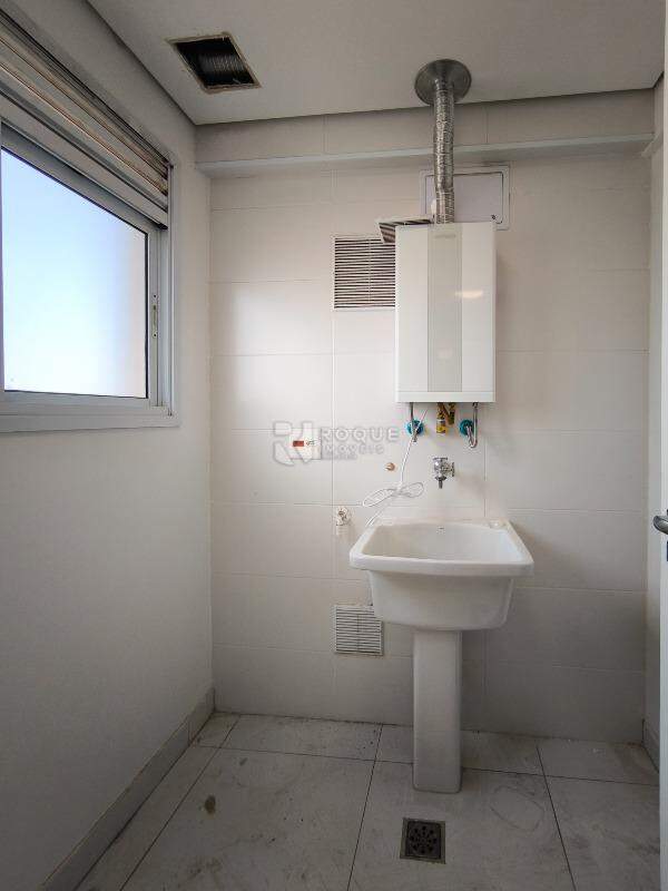 Apartamento à venda no bairro Vila Primavera: LAVANDERIA