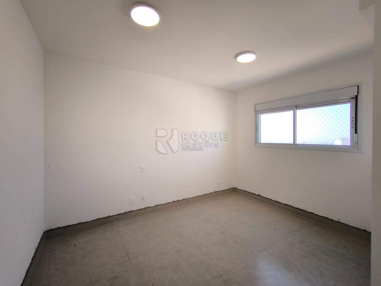 Apartamento à venda no bairro Vila Primavera: SUÍTE