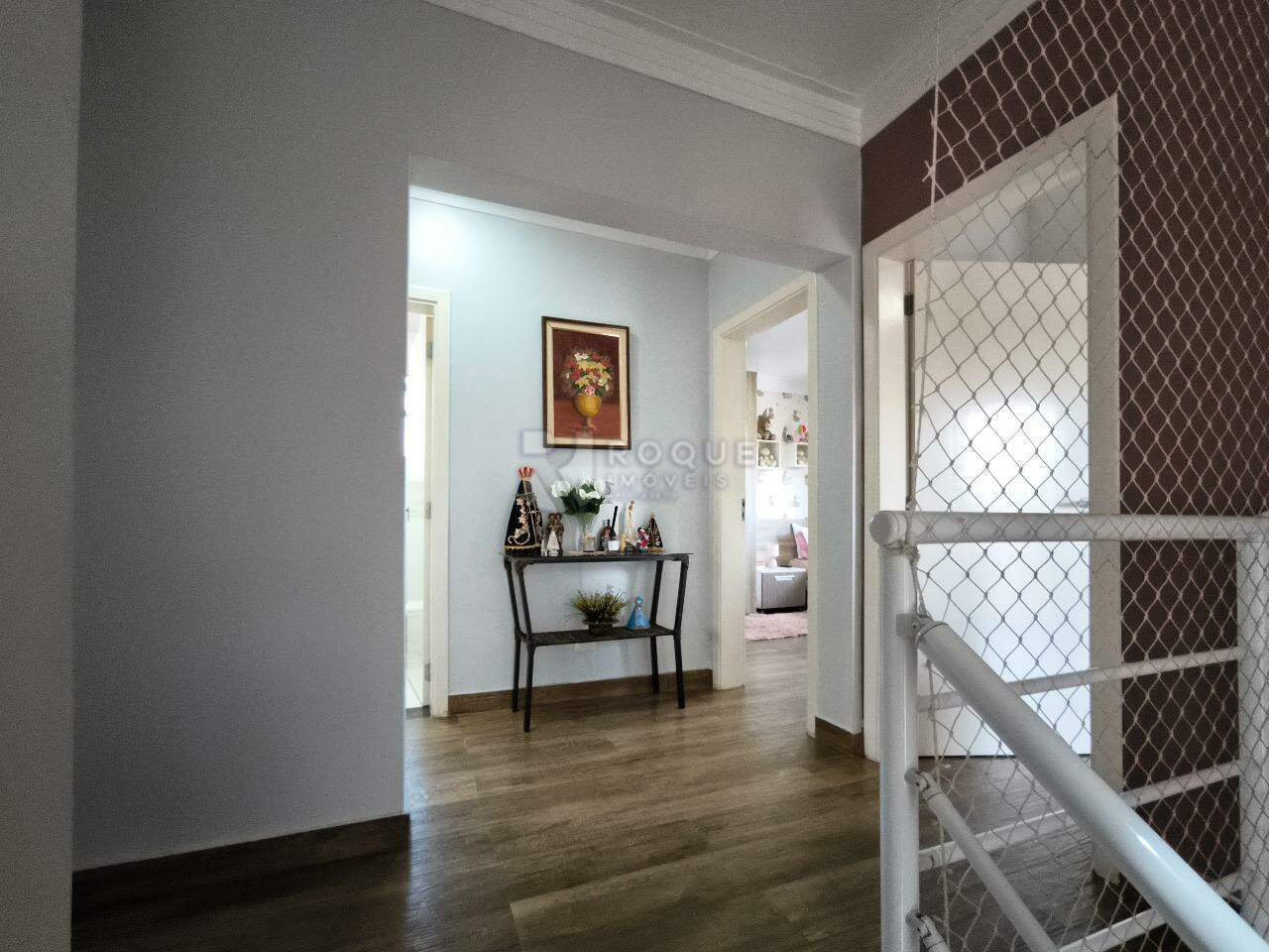 Casa em condomínio à venda no bairro Residencial Jardim dos Ipês: PISO SUPERIOR