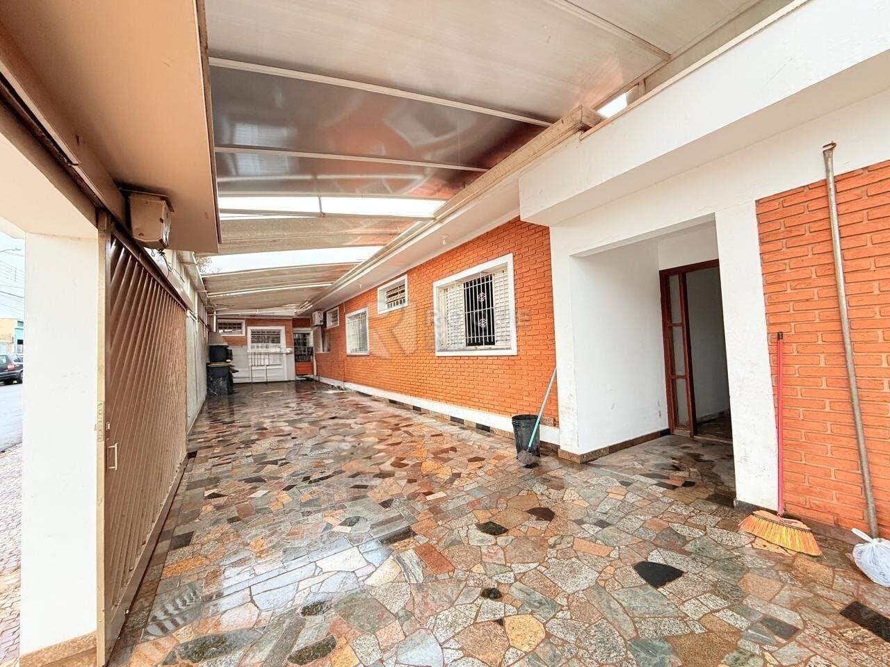 Casa Residencial para aluguel no bairro Jardim Piratininga: Garagem