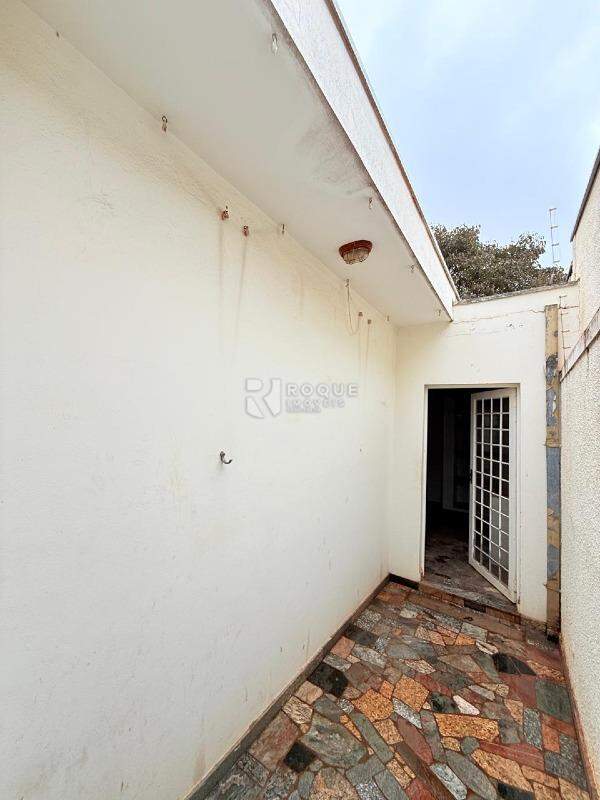 Casa Residencial para aluguel no bairro Jardim Piratininga: Quintal