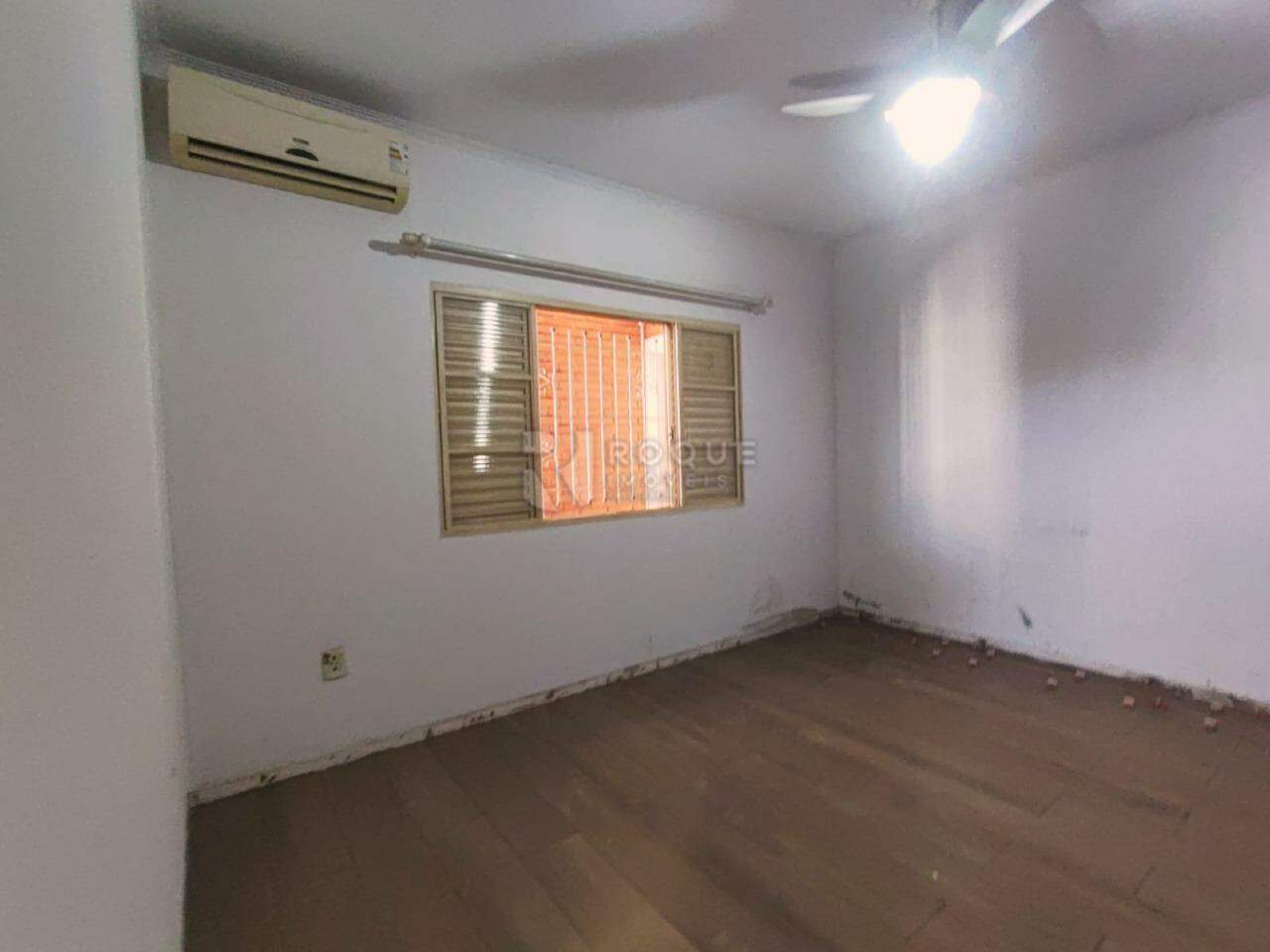 Casa Residencial para aluguel no bairro Jardim Piratininga: Dormitório 4